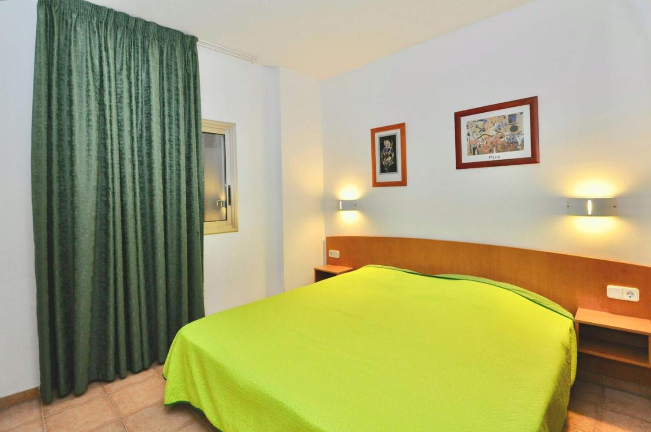 Apartments Sunsol Lloret de Mar Bagian luar foto