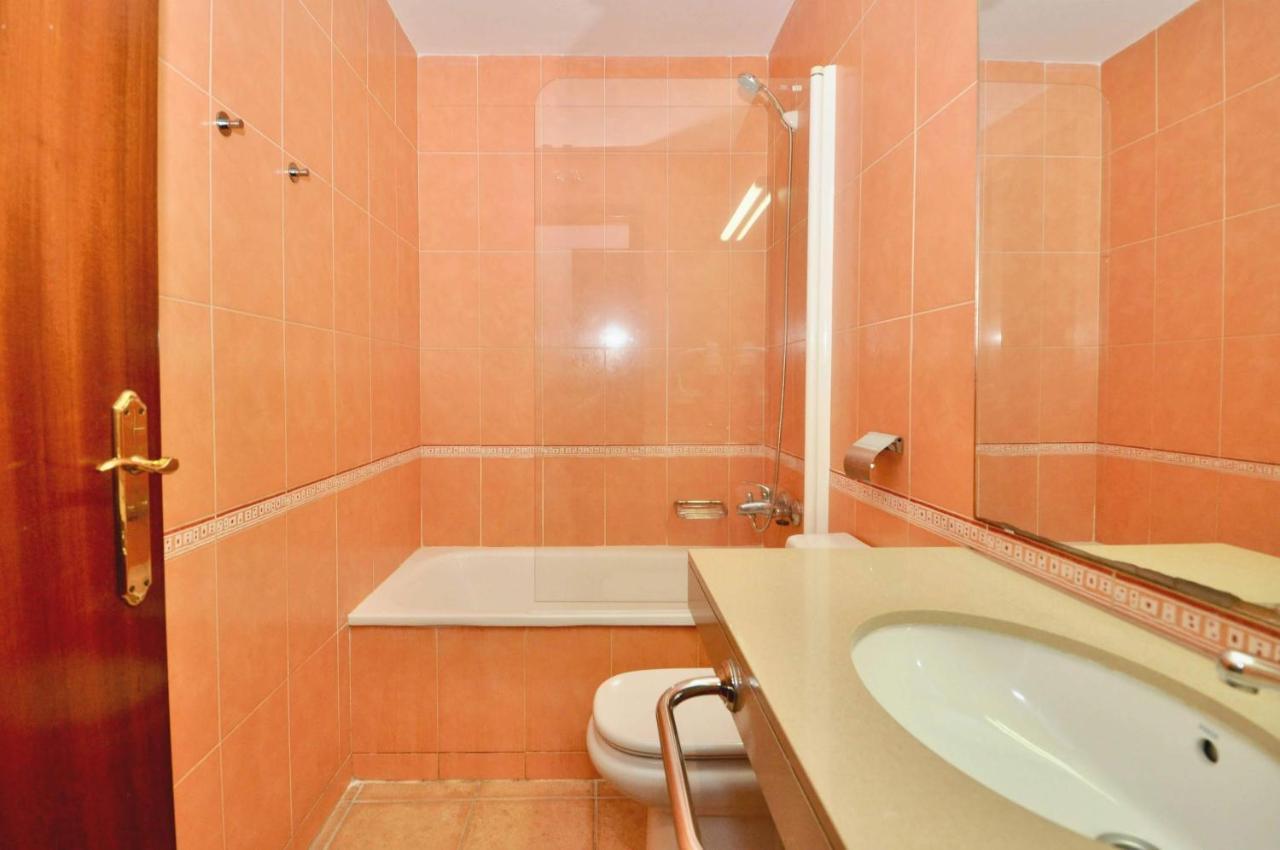 Apartments Sunsol Lloret de Mar Bagian luar foto