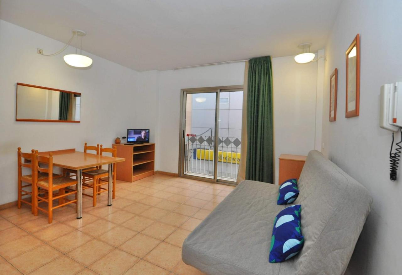 Apartments Sunsol Lloret de Mar Bagian luar foto