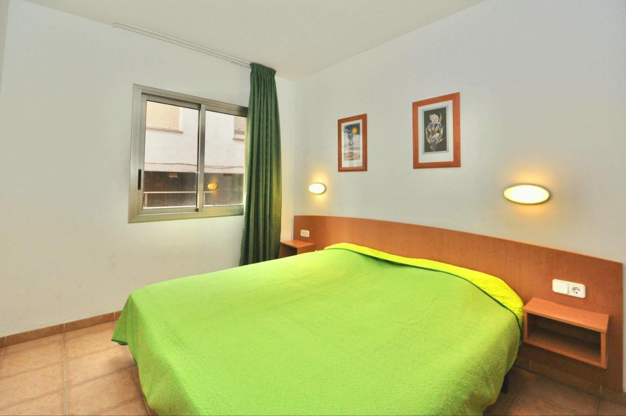 Apartments Sunsol Lloret de Mar Bagian luar foto
