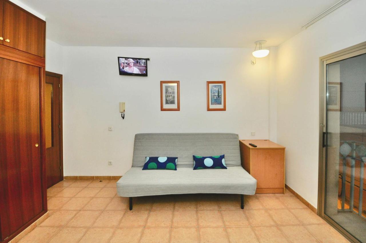 Apartments Sunsol Lloret de Mar Bagian luar foto